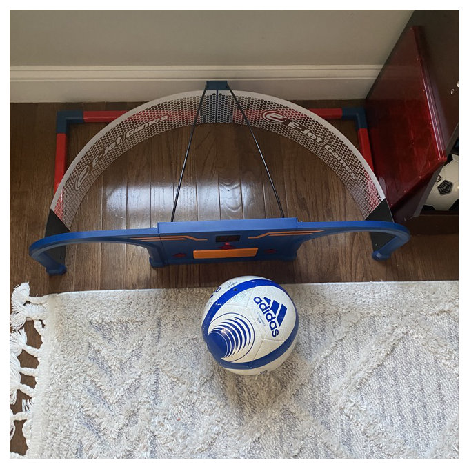 即日発送　クリスマスに　Soccer Roundabout® アーケードセット Soccer Roundabout - Fun Indoor Soccer Arcade for Kids – Soccer